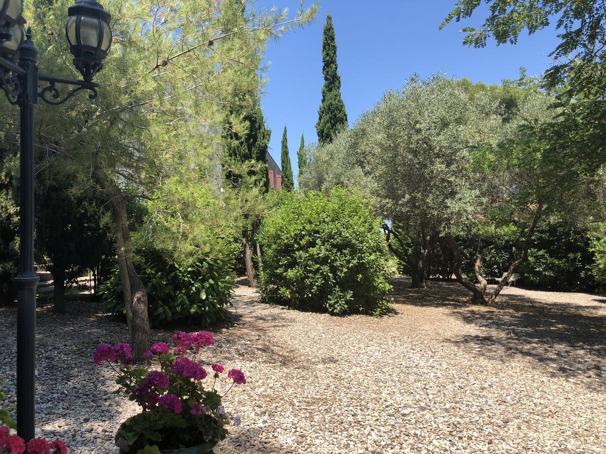 فيلا Domaine De Beaumont آجد المظهر الخارجي الصورة